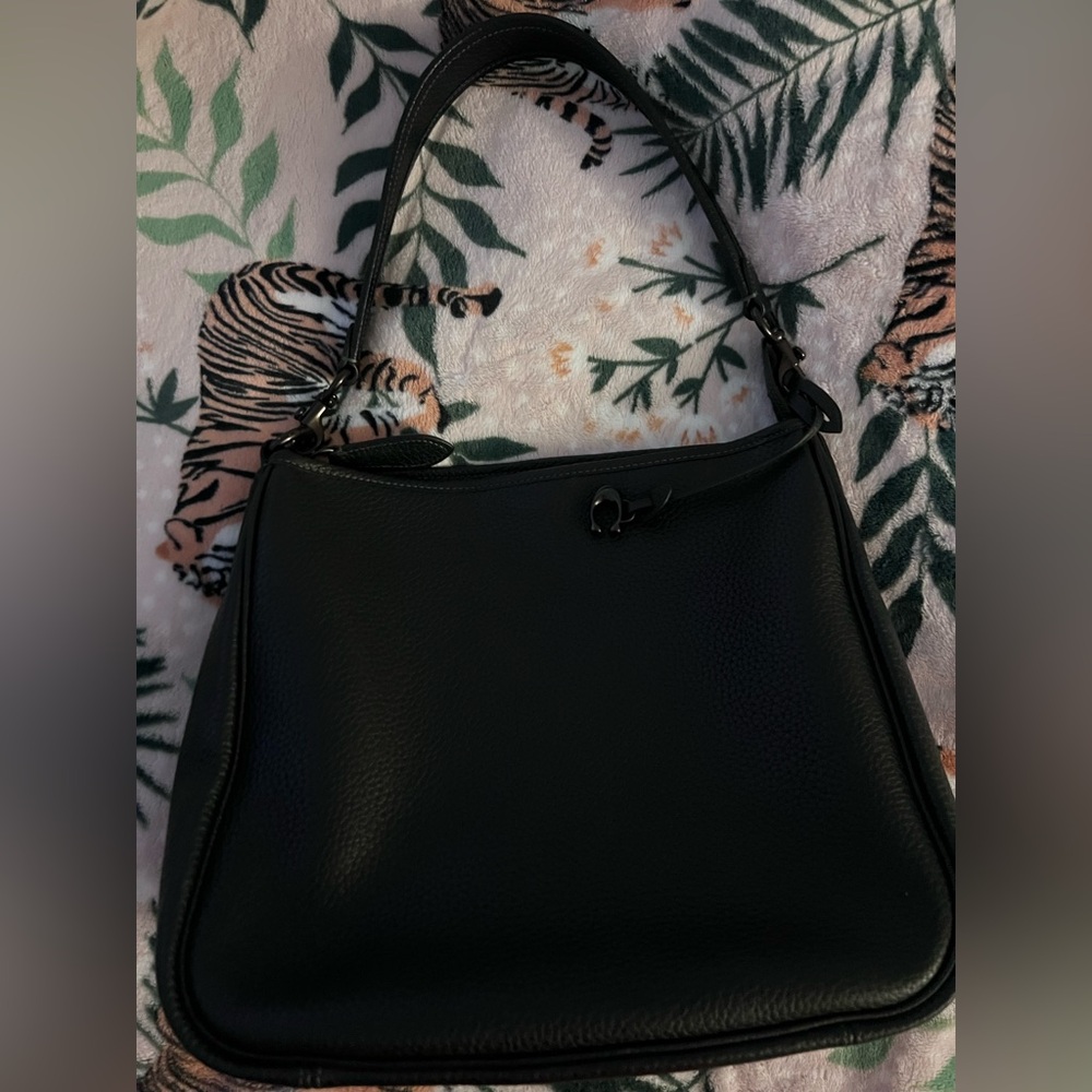 Coach Cary Shoulder Bag - Picture 7 of 10